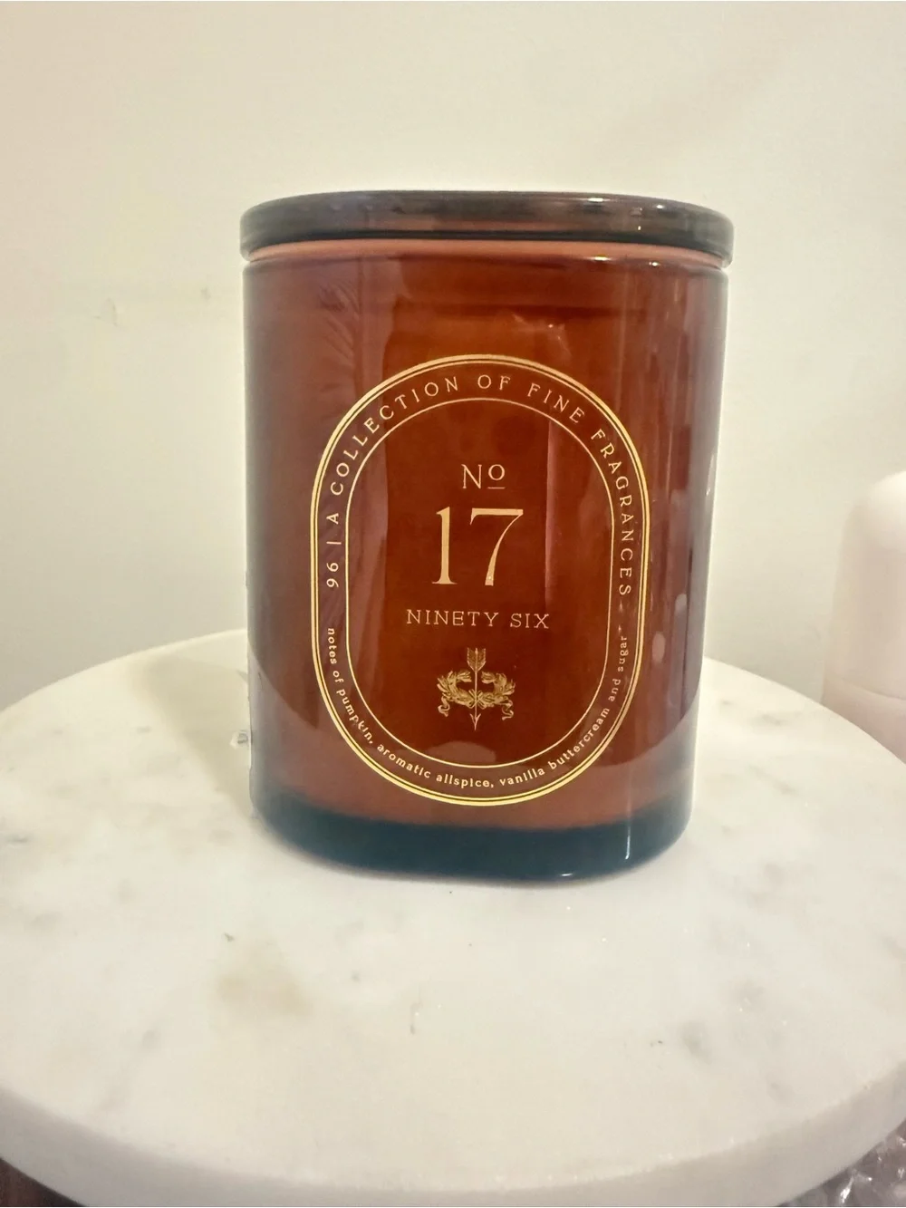 DW home scented Candle